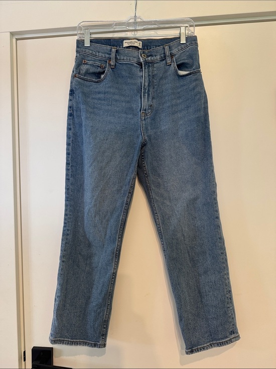 Abercrombie & Fitch Denim - Abercrombie & Fitch The Ankle Straight Leg Super High Waist Jean Size 29/8s